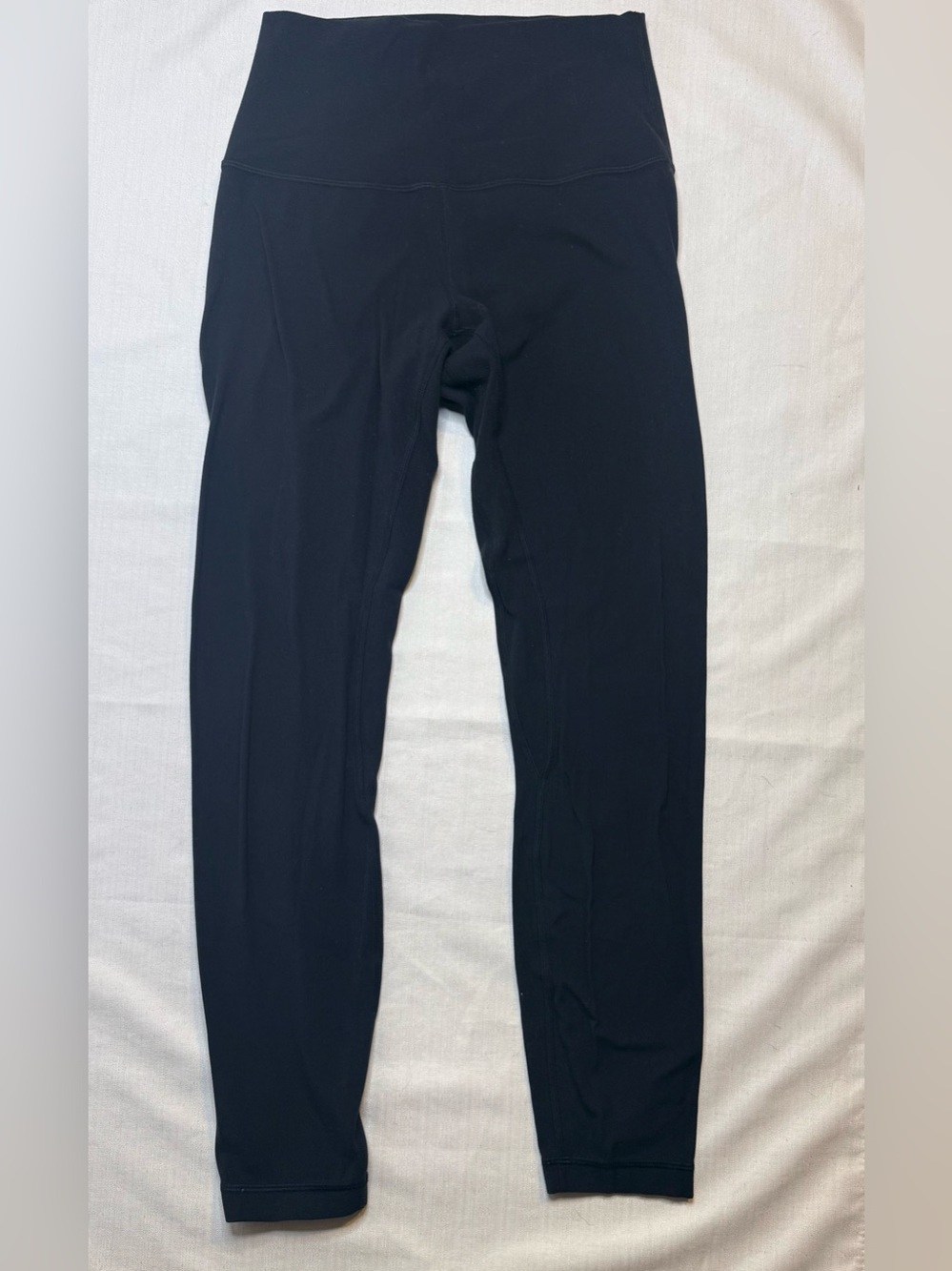 Lululemon Women’s Align High Rise Legging Cropped 23" Black Size 4